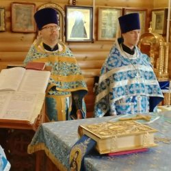 День празднования Смоленской иконы Божией Матери.